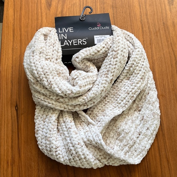 Cuddl Duds Cream/Tan Infinity Scarf - Picture 2 of 3